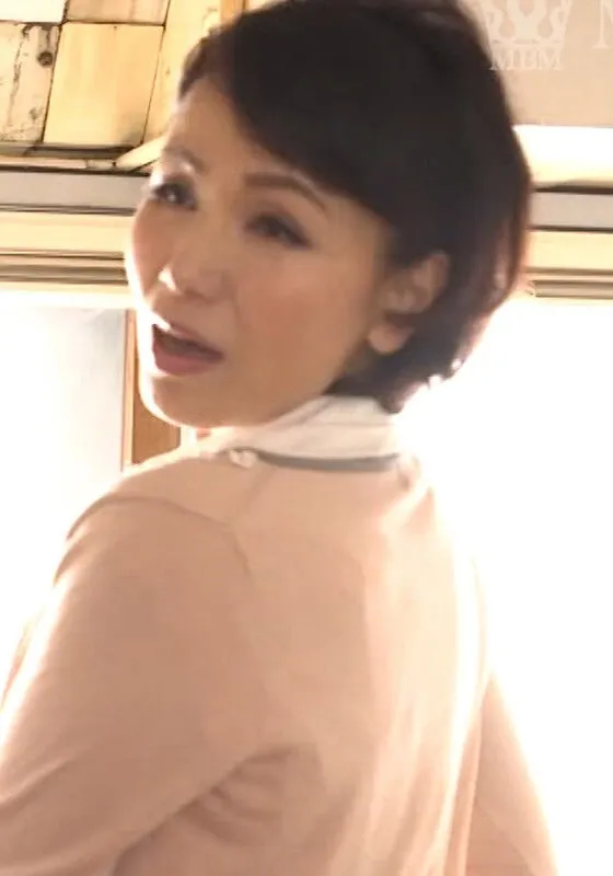 M805G-010 JAV Movie Cover
