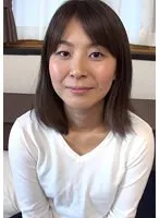 M736G-005 -  A baby-faced mature woman who doesn't look like she has three children is filming her first AV! The male actor makes a strange noise and cums as he caress!