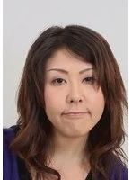 V102I-009 -  A divorced, single, free-spirited 40-year-old MILF shakes her huge G-cup breasts and enjoys creampie sex!