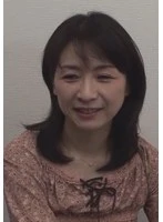 V125I-01 - A 40-year-old MILF who must have been very popular when she was young! She is an unmarried woman who has missed her marriage and enjoys sex as much as she wants!