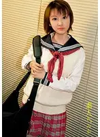 MCA-076 - Amateur. Mika
