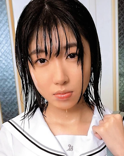 Erisa Kazuki