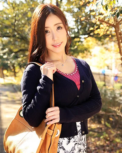 Hiroko Shiina