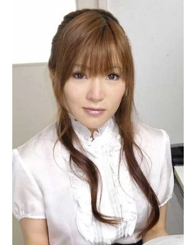 Hitomi Tsukishiro