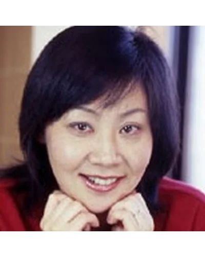 Kaori Yoshinaga