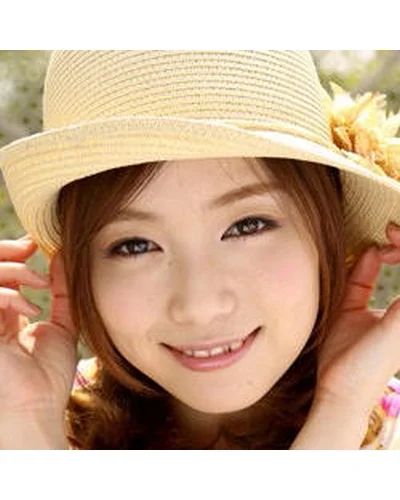 Konatsu Suzuki