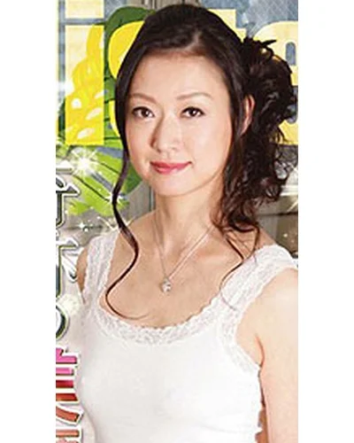 Maki Kurihara