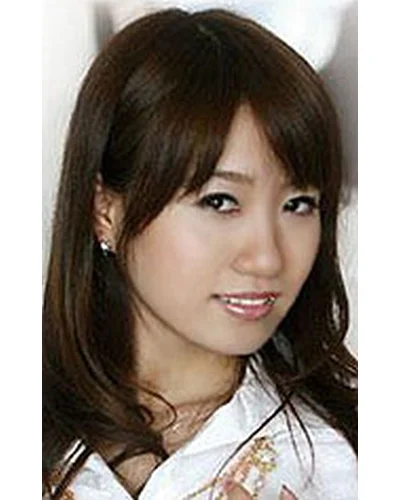 megu Hoshino