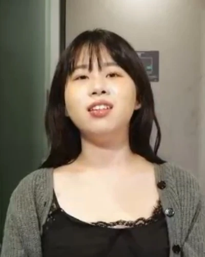 Momone Wada
