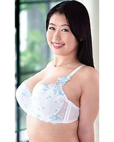 Rina Takayasu