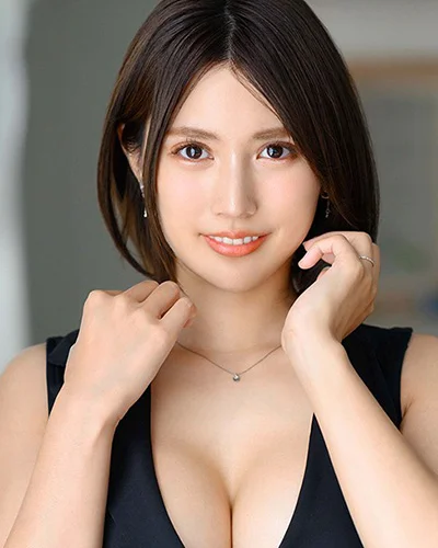Risa Hoshisaki
