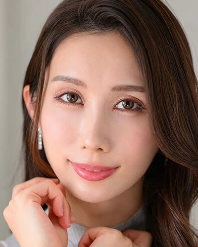 Shiori Kyoka