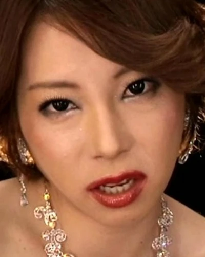Tamaki Nakaoka (Makina Kataoka)