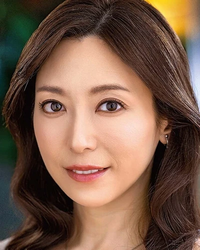 Yuko Shiraki