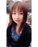 Ayumi Hoshinaga