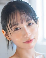 Kumi Koizumi