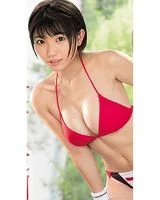 Mana Ozawa