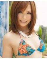 Rin Momoka