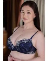 Shiori Asakura